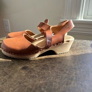 Lotta from Stockholm low heel Mary Jane, tan, good used condition